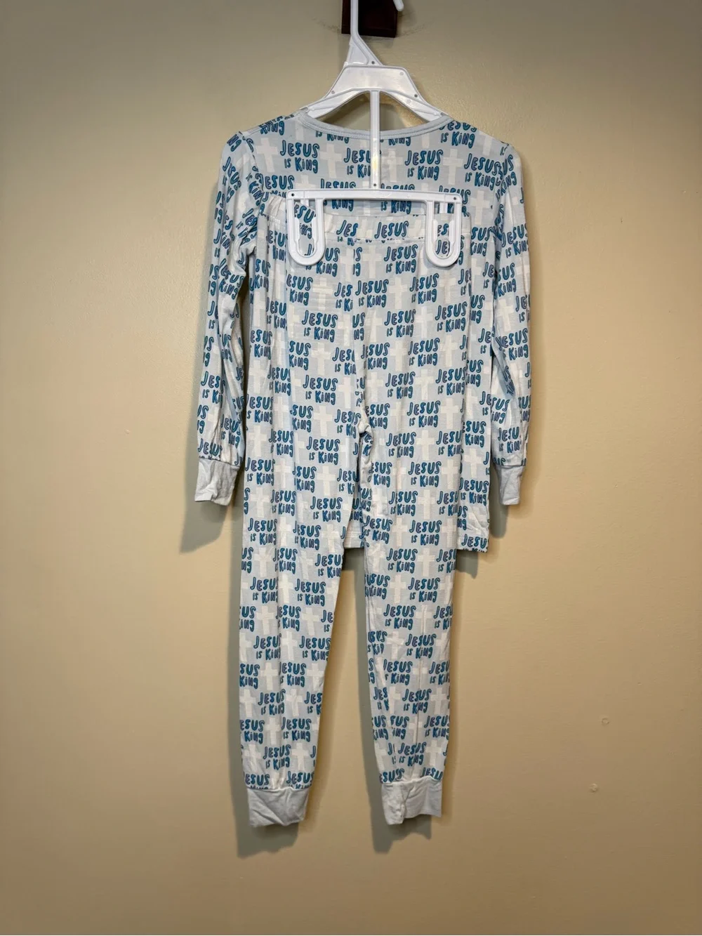 Holy Pals Jesus is King Bamboo pajama set toddler size 4